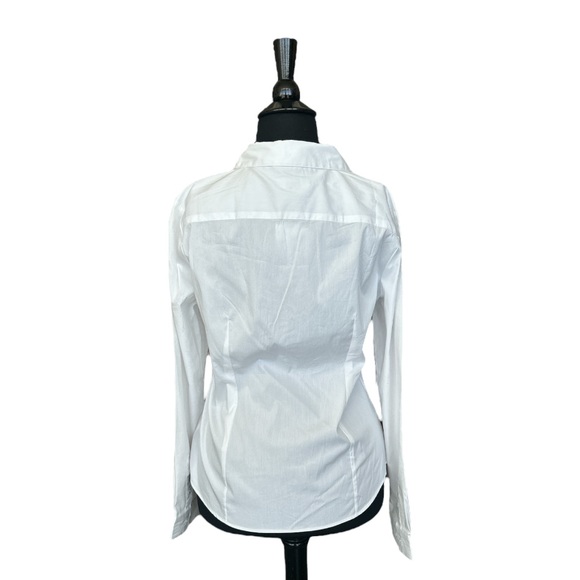 Simply Styled Button Down Shirt - Picture 5 of 7